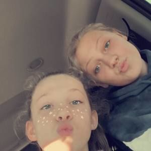 Meet your Posher, Lillie